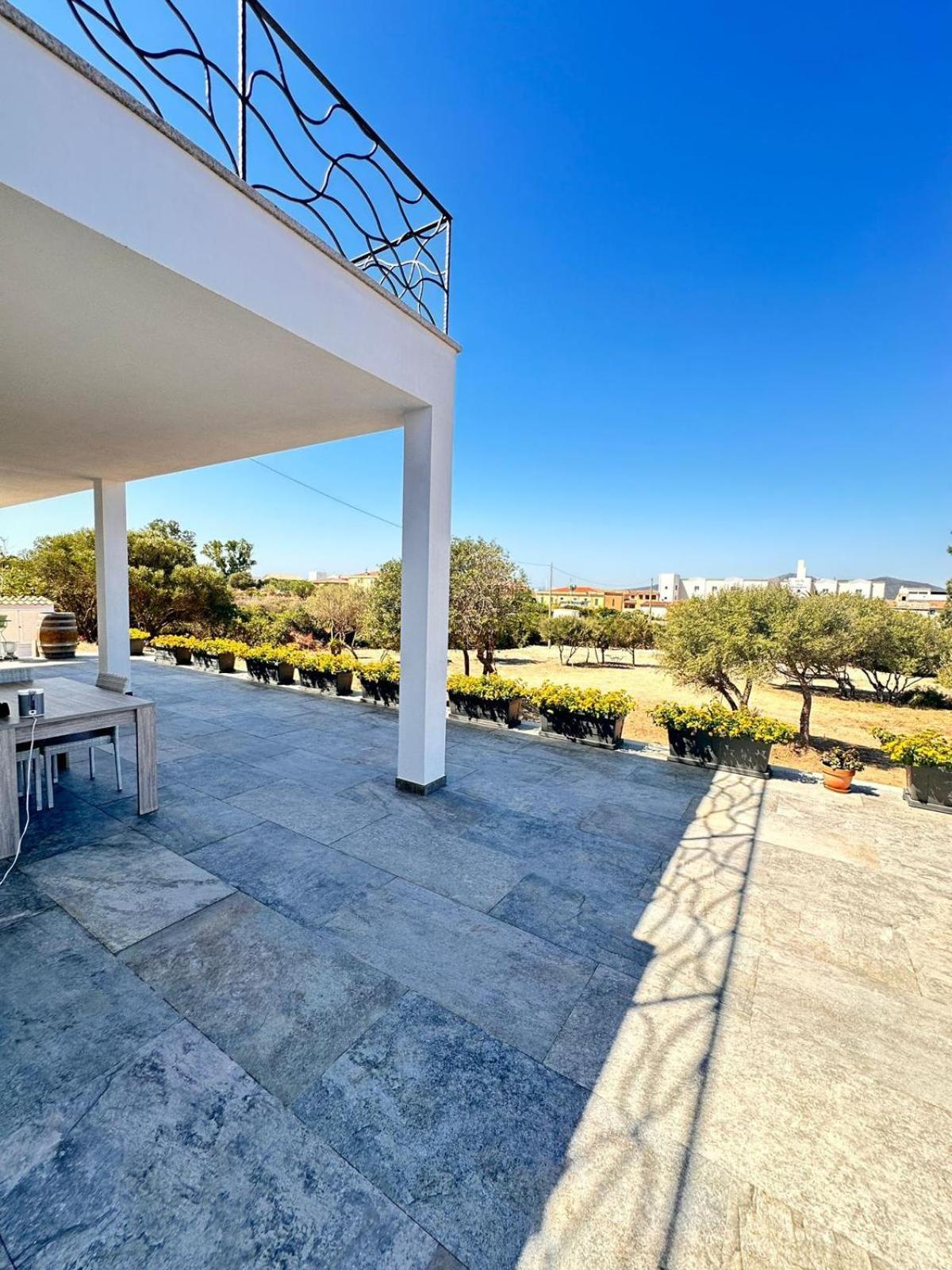 Villa Giulia Golfo Aranci Luaran gambar
